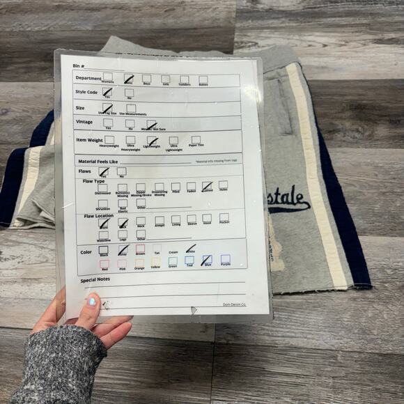 Vintage y2k Aeropostale Shorts 4 Gray Side Striped Mens‎ M Gym Sweat Shorts Logo - Picture 8 of 11